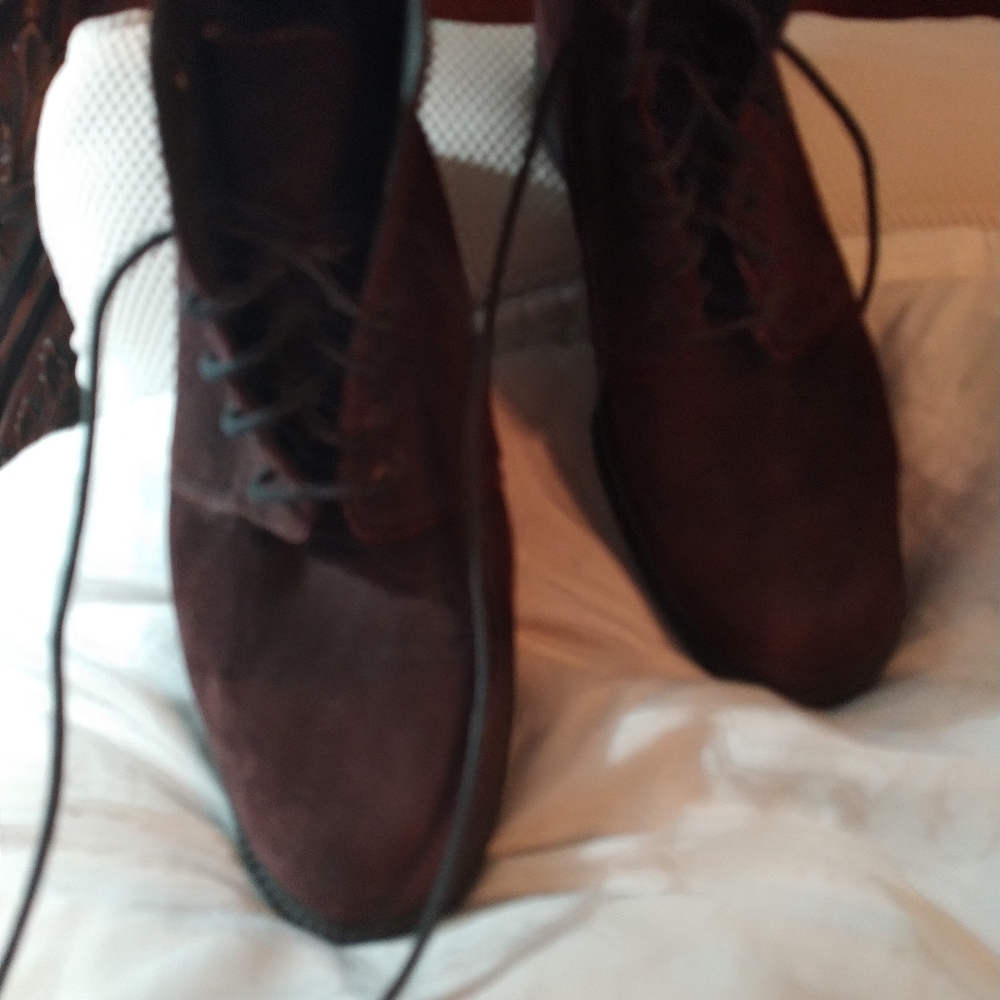 Ladies Kenneth Cole Suede Ankle Boot